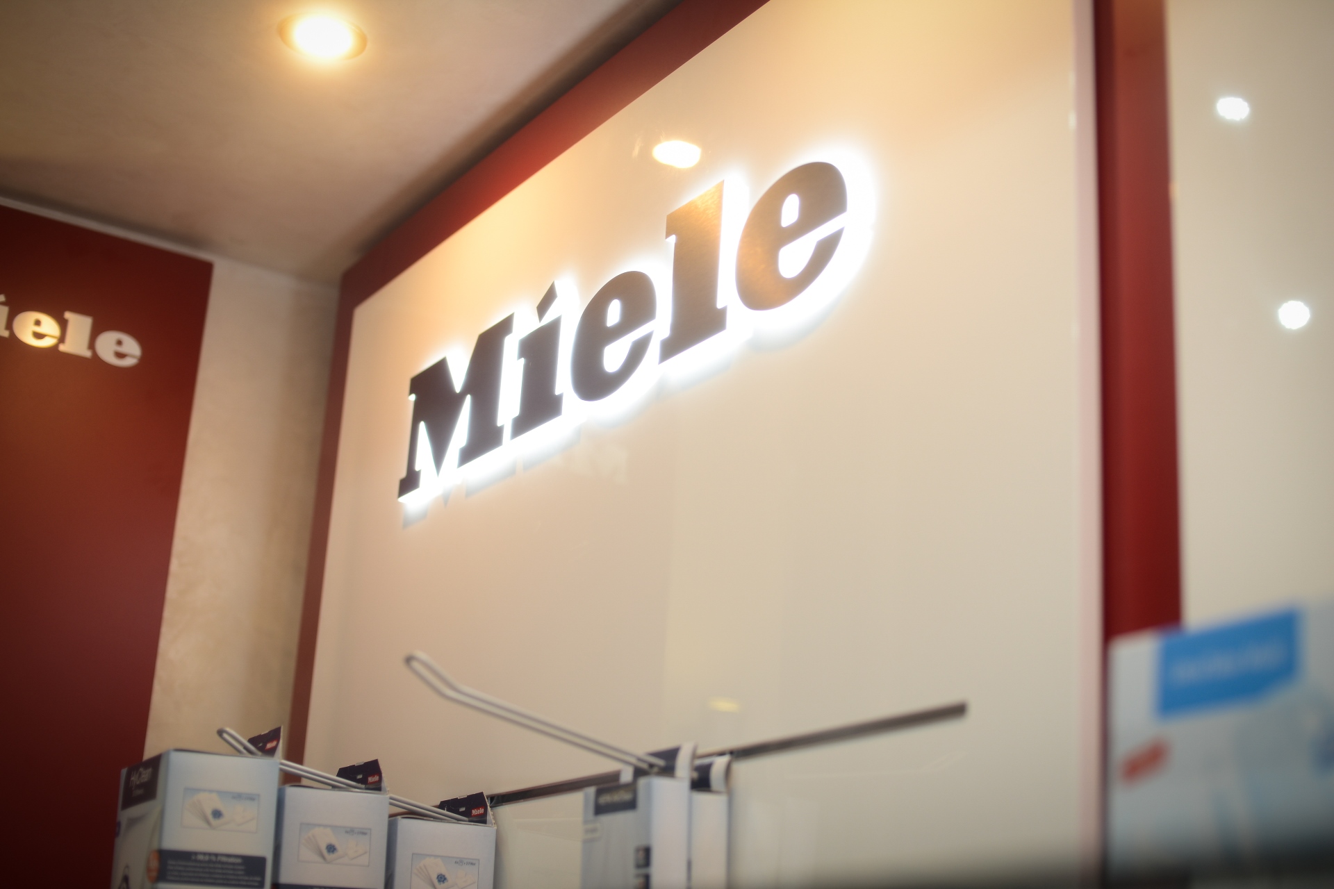 Открытие фирменного салона техники Miele в Иваново!